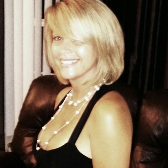 Meet your Posher, Martha - Picture 1 of 1